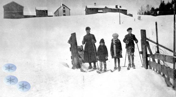 Hyttsagen 1920.jpg,Snow.jpg,Snow.jpg,Snow.jpg