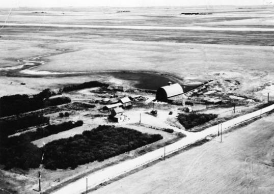 Teigen Farm Canada 1925.jpg